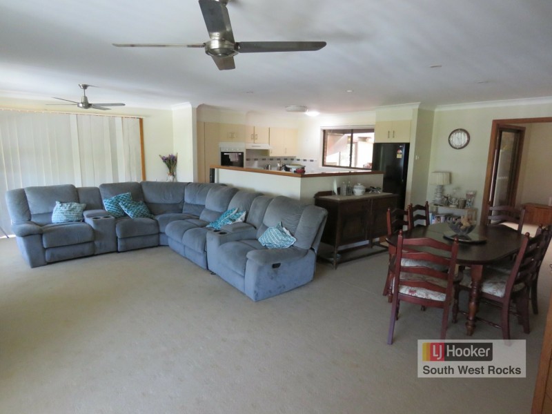30 Ocean Street, South West Rocks NSW 2431