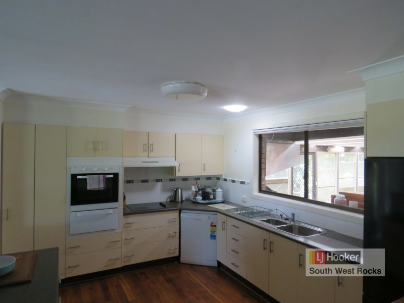 30 Ocean Street, South West Rocks NSW 2431