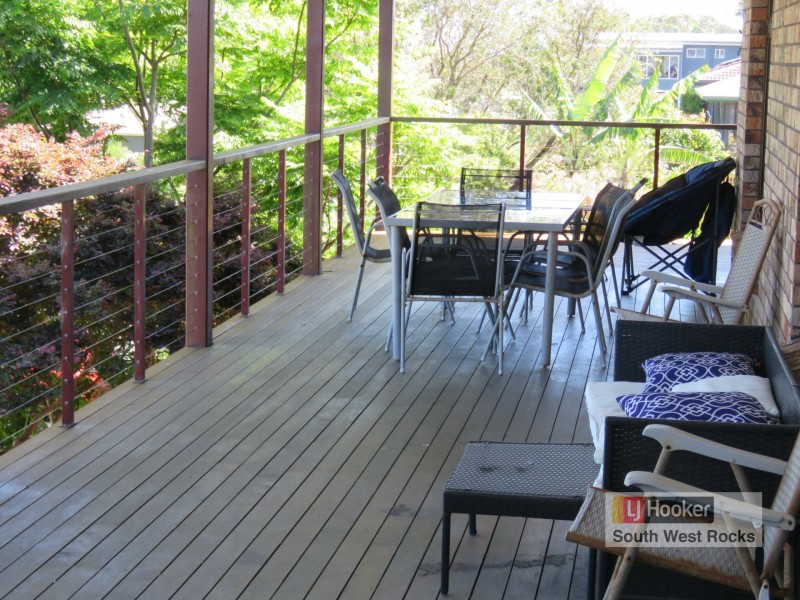 30 Ocean Street, South West Rocks NSW 2431