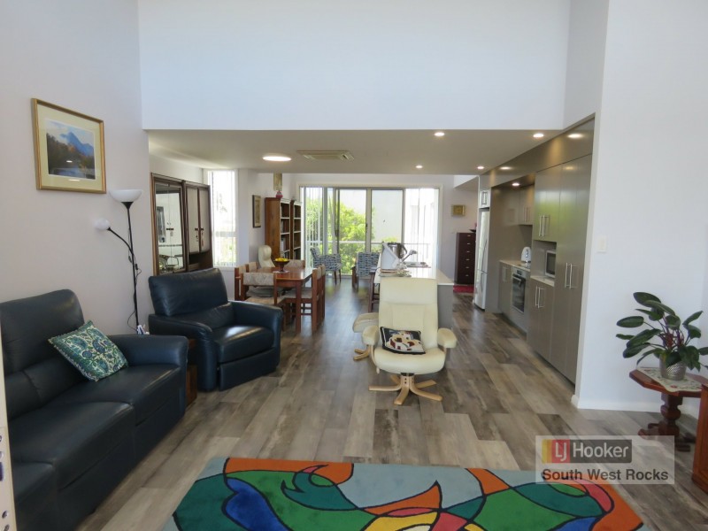 7/2-6 Landsborough Street, South West Rocks NSW 2431