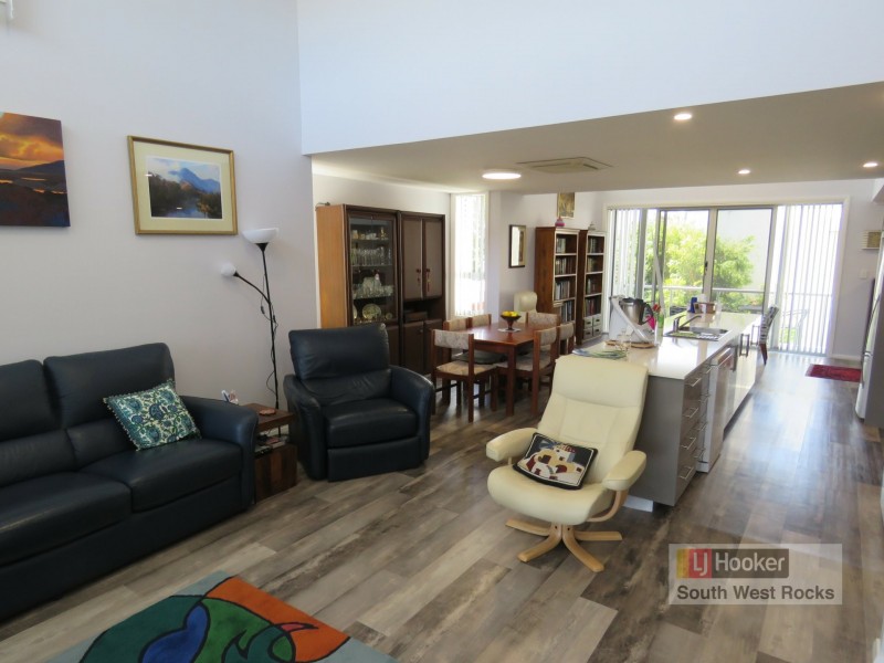 7/2-6 Landsborough Street, South West Rocks NSW 2431