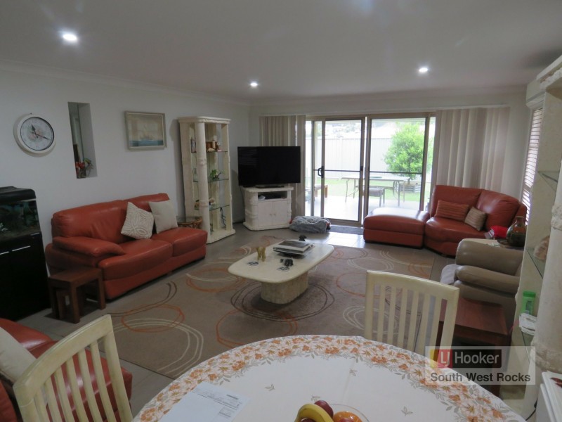 3 Tallowood Place, South West Rocks NSW 2431