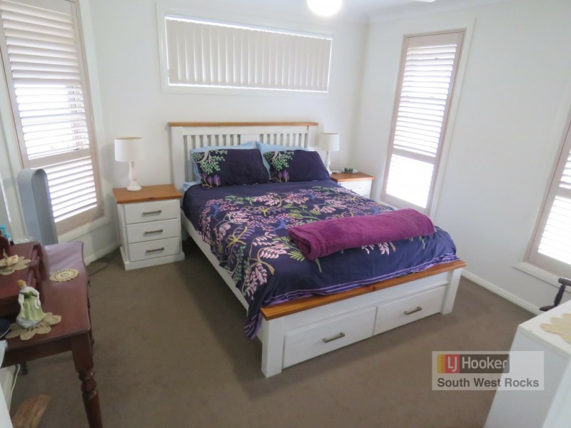 3 Tallowood Place, South West Rocks NSW 2431