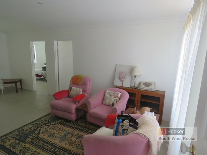 34 Riverside Drive, Kinchela NSW 2440