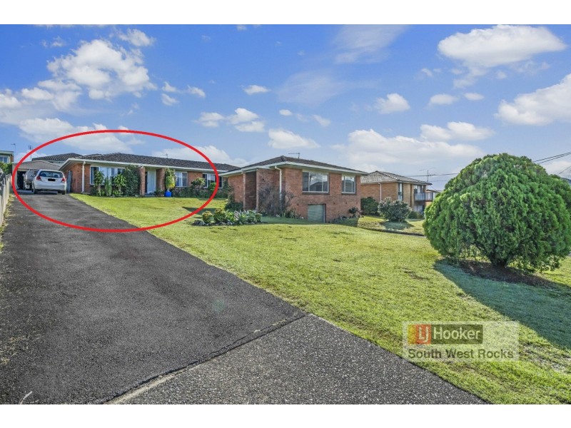 2/4 Flinders Street, South West Rocks NSW 2431