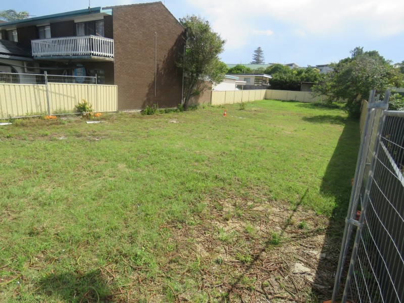 19 Memorial Avenue, South West Rocks NSW 2431