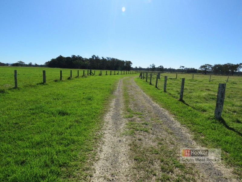 319 Plummers Lane, Clybucca NSW 2440