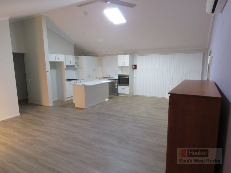 72 Wattle Circuit/39-89 Gordon Young Drive, South West Rocks NSW 2431