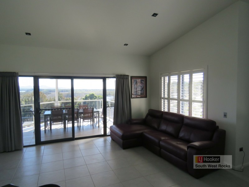 2/5 Salmon Circuit, South West Rocks NSW 2431