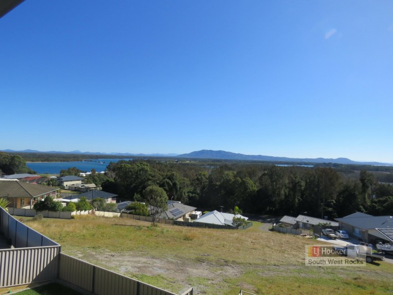2/5 Salmon Circuit, South West Rocks NSW 2431