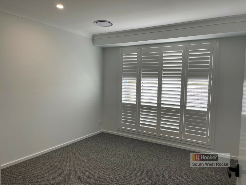 22 Kalang Avenue, South West Rocks NSW 2431