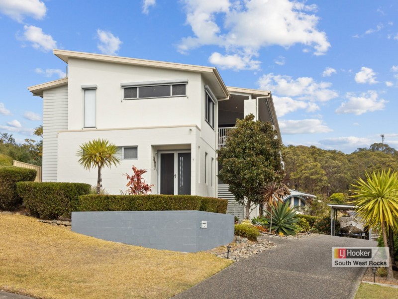 7 Goorie Place, South West Rocks NSW 2431
