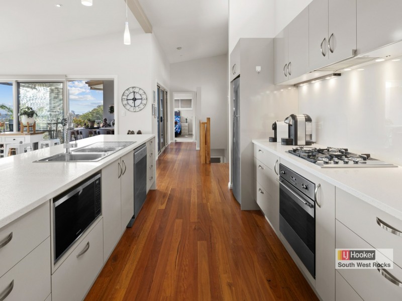 7 Goorie Place, South West Rocks NSW 2431