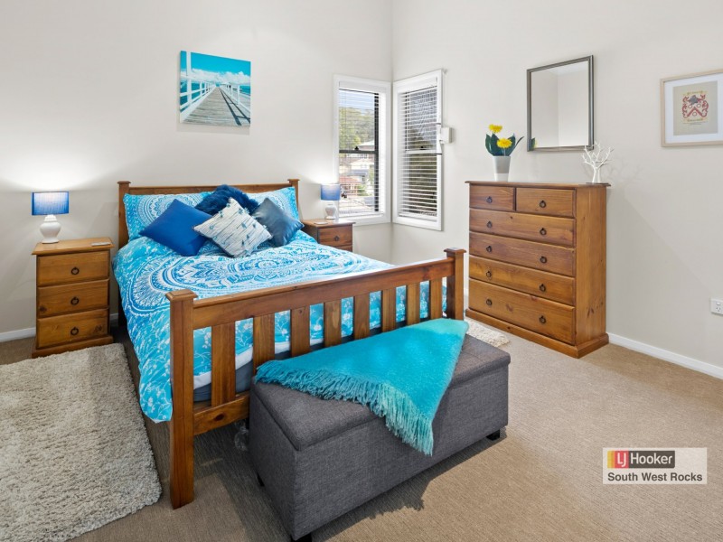 7 Goorie Place, South West Rocks NSW 2431