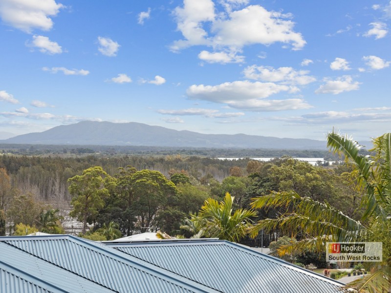 7 Goorie Place, South West Rocks NSW 2431