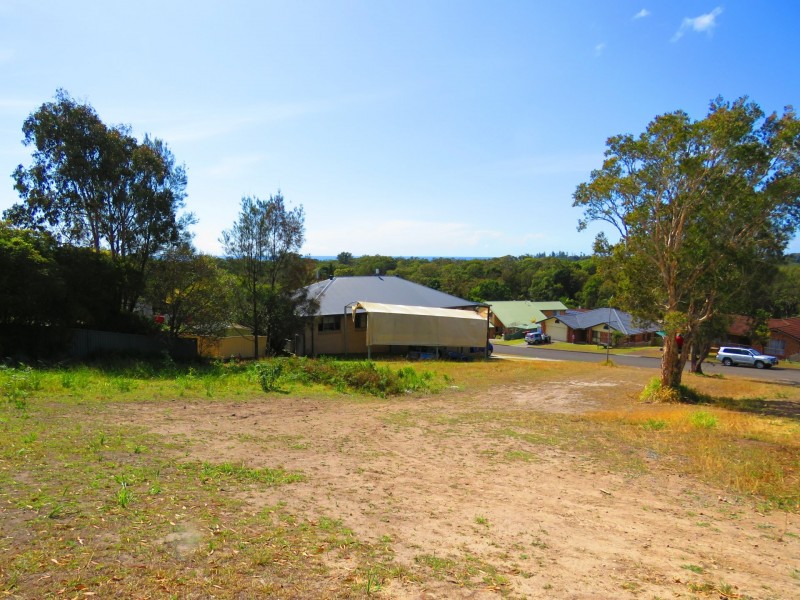 5 Dolphin Crescent, South West Rocks NSW 2431