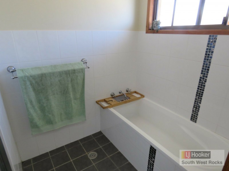 3 Wentworth Avenue, South West Rocks NSW 2431