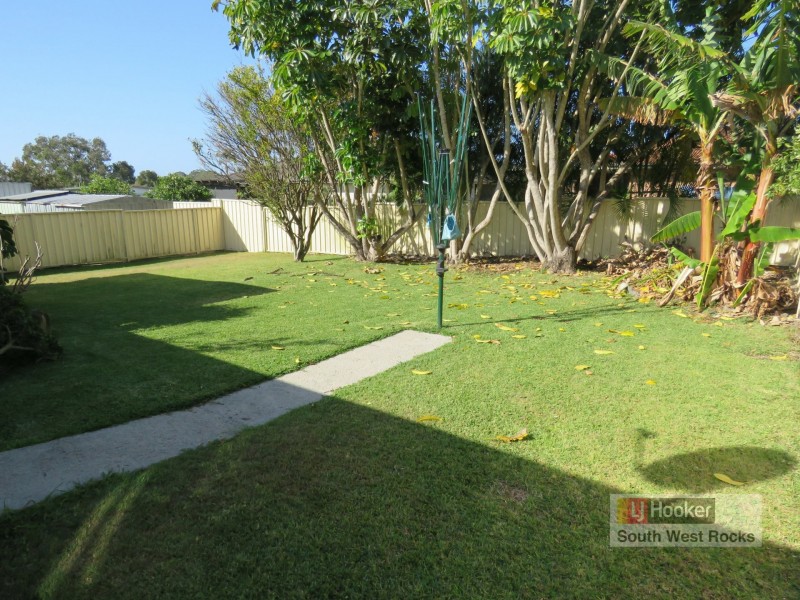 166 Gregory Street, South West Rocks NSW 2431
