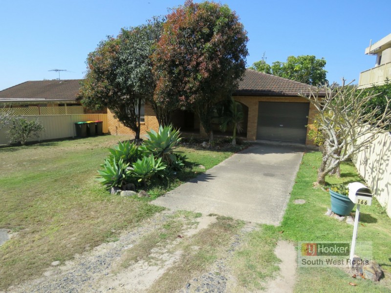 166 Gregory Street, South West Rocks NSW 2431