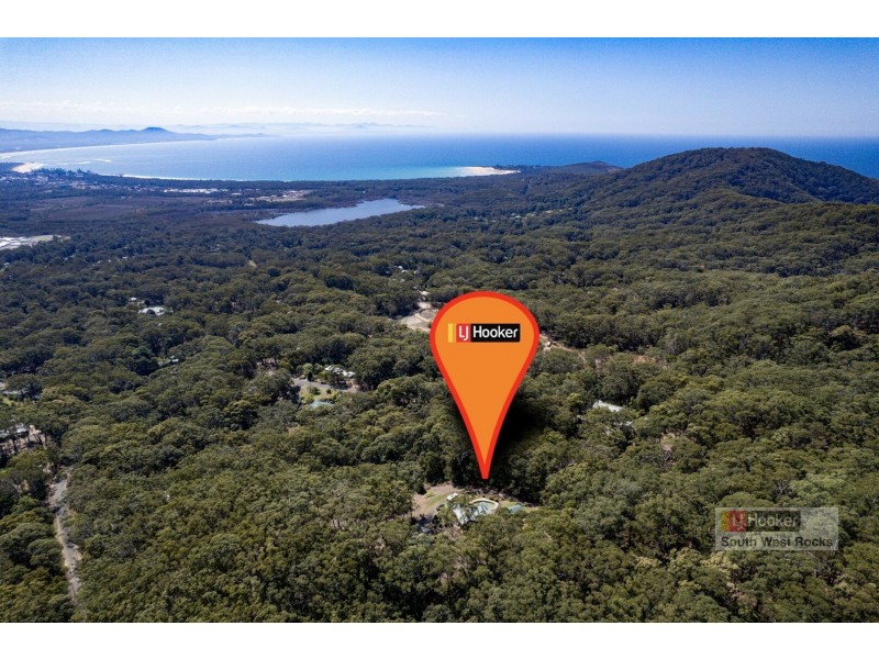 43 Ferntree Close, Arakoon NSW 2431