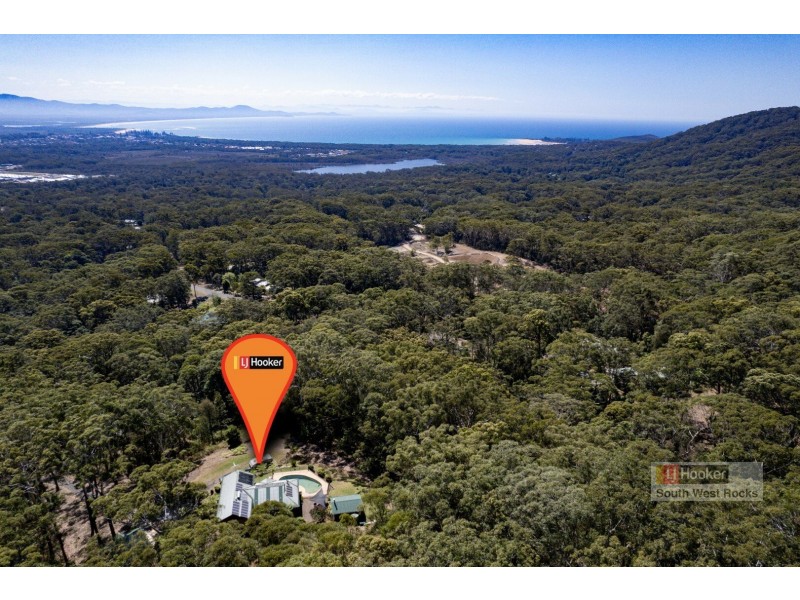 43 Ferntree Close, Arakoon NSW 2431