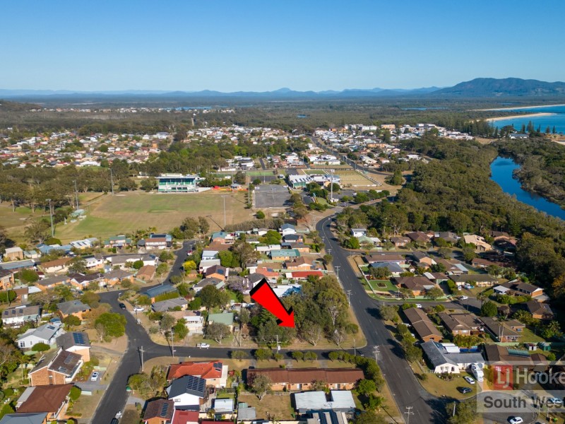 19 Phillip Drive, South West Rocks NSW 2431