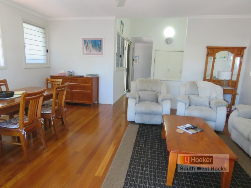 10 Baldwin Street, South West Rocks NSW 2431