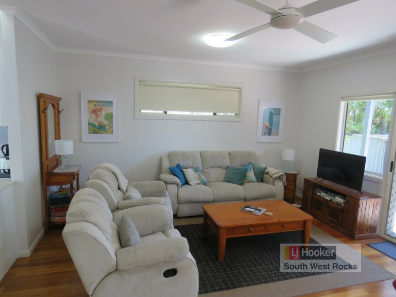 10 Baldwin Street, South West Rocks NSW 2431