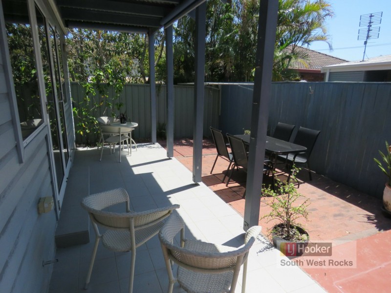 10 Baldwin Street, South West Rocks NSW 2431
