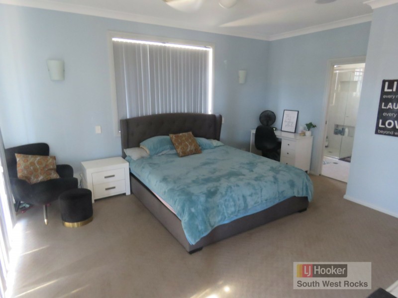 3 Dolphin Crescent, South West Rocks NSW 2431