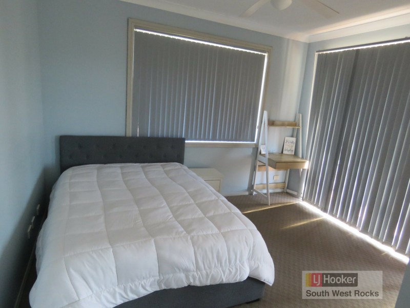 3 Dolphin Crescent, South West Rocks NSW 2431