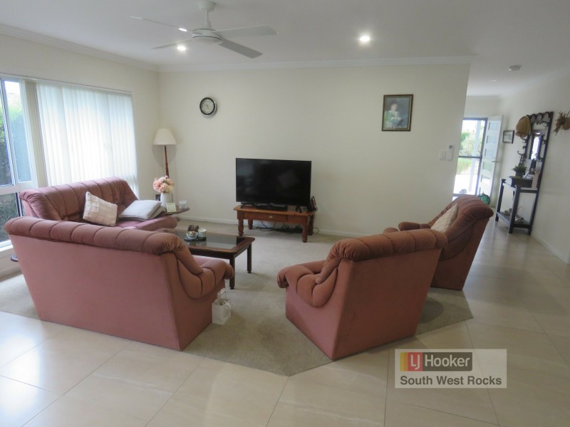 14B Yulgilbar Place, South West Rocks NSW 2431