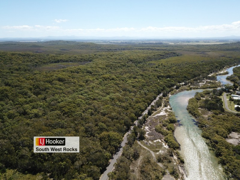 22 Gap Road, Hat Head NSW 2440