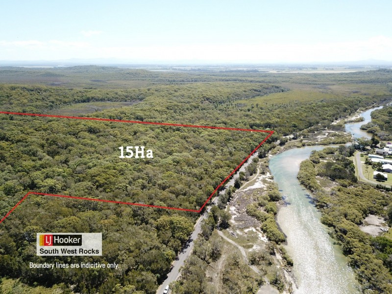 22 Gap Road, Hat Head NSW 2440