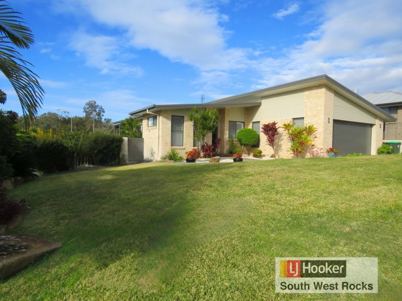 3 Links View Close, South West Rocks NSW 2431