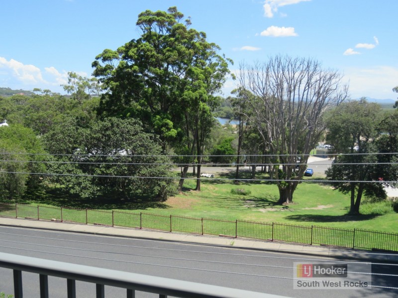 10/1 Landsborough Street, South West Rocks NSW 2431