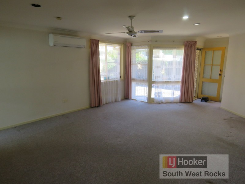 5 Edinburg Lane, South West Rocks NSW 2431