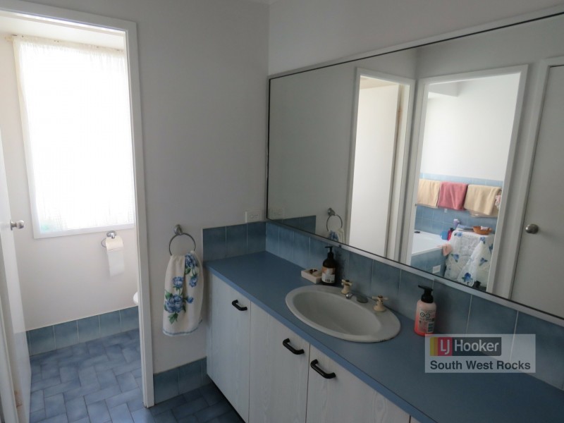 76 Arthur Street, South West Rocks NSW 2431