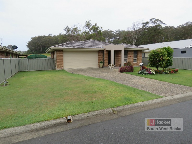 3 Tallowwood Place, South West Rocks NSW 2431