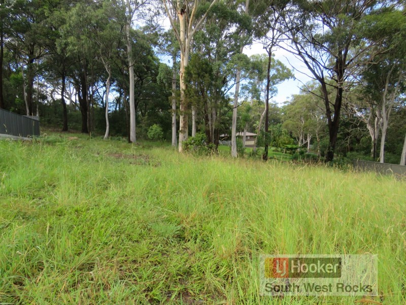25 Racemosa Circuit, South West Rocks NSW 2431