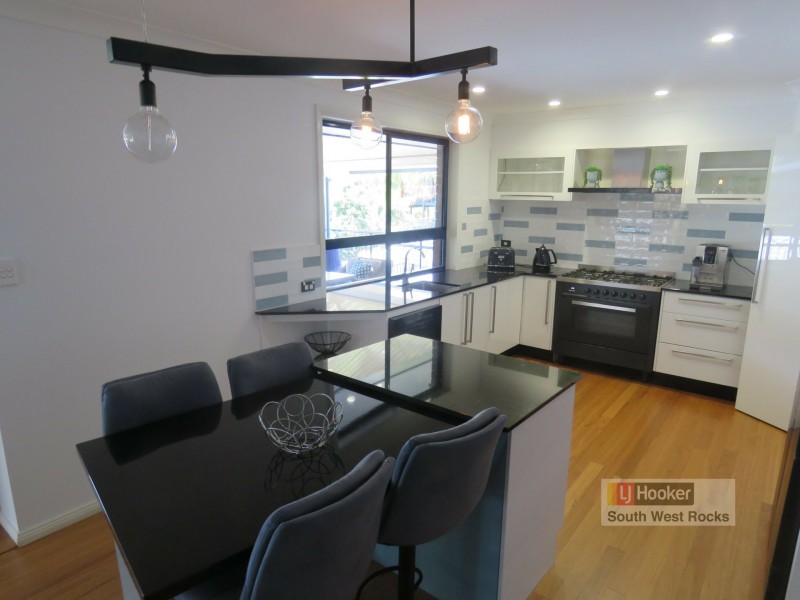 19 Marlin Drive, South West Rocks NSW 2431