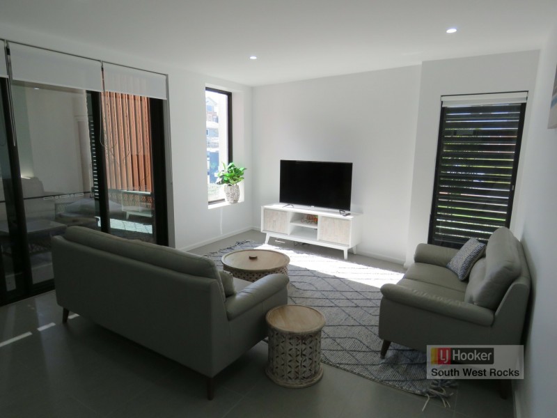 102/19 Gregory Street, South West Rocks NSW 2431