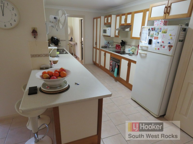 7 Everglades Place, South West Rocks NSW 2431