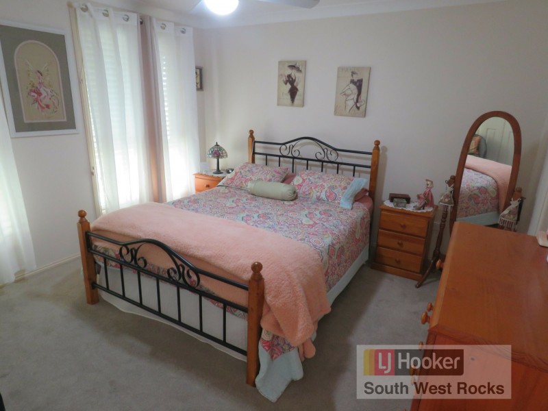 7 Everglades Place, South West Rocks NSW 2431