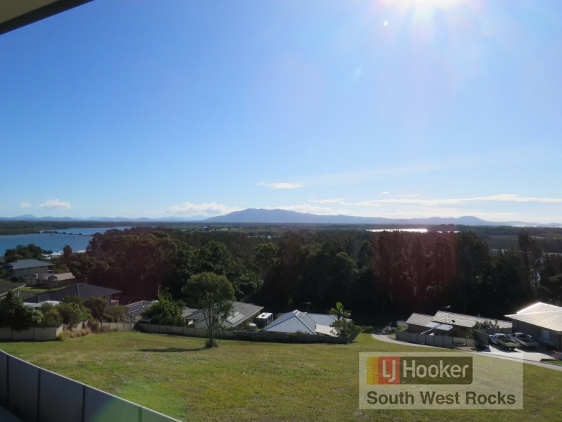 1/5 Salmon Circuit, South West Rocks NSW 2431