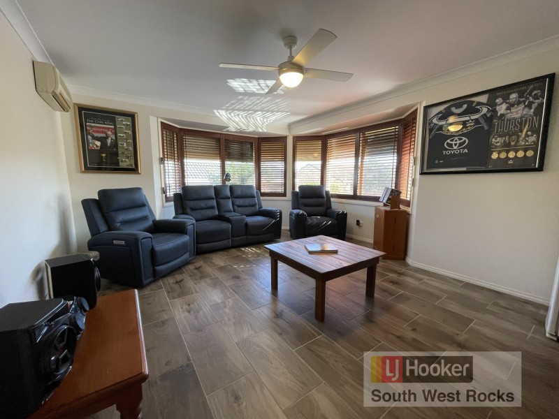 3 Rafferty Crescent, South West Rocks NSW 2431