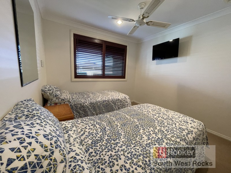 3 Rafferty Crescent, South West Rocks NSW 2431