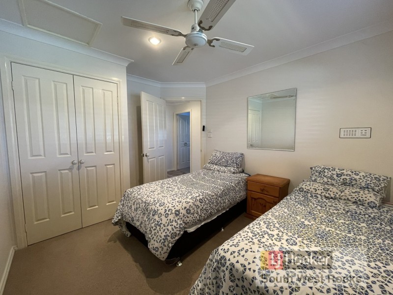 3 Rafferty Crescent, South West Rocks NSW 2431