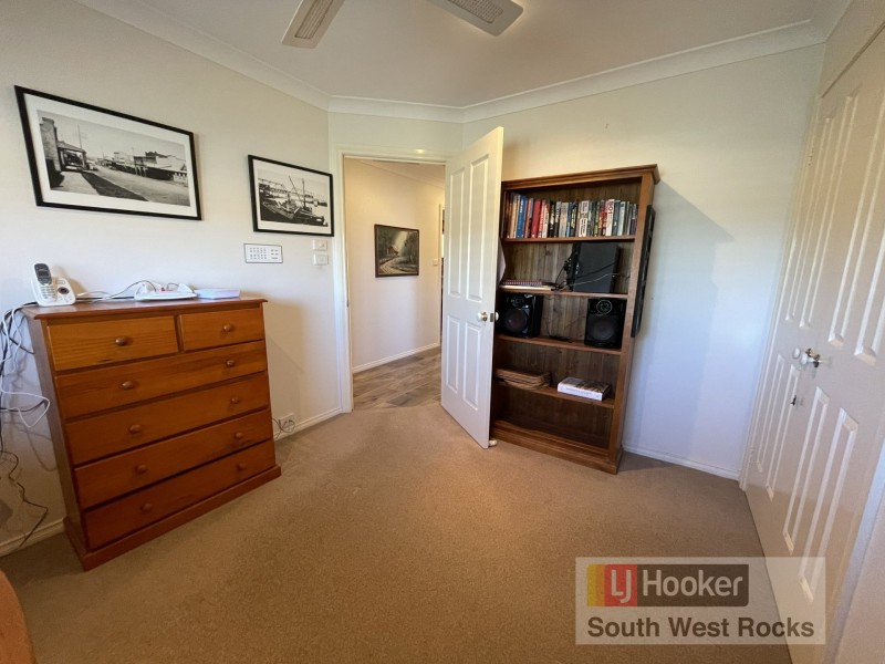 3 Rafferty Crescent, South West Rocks NSW 2431