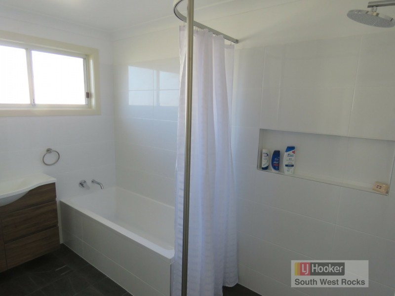 Unit 1/48 Sturt Street, South West Rocks NSW 2431